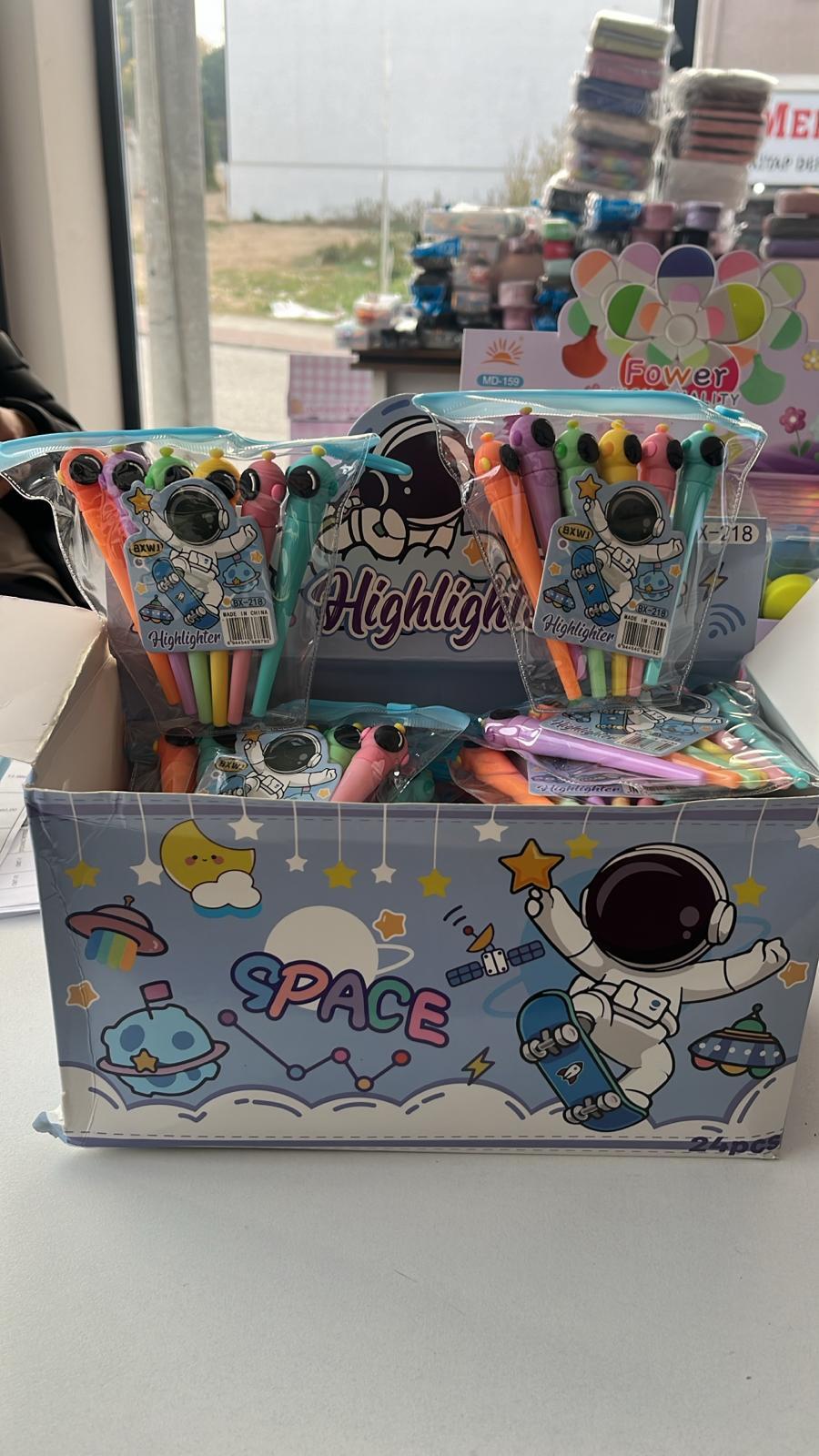 SPACE MAN 6'LI FOSFORLU KALEM SETİ