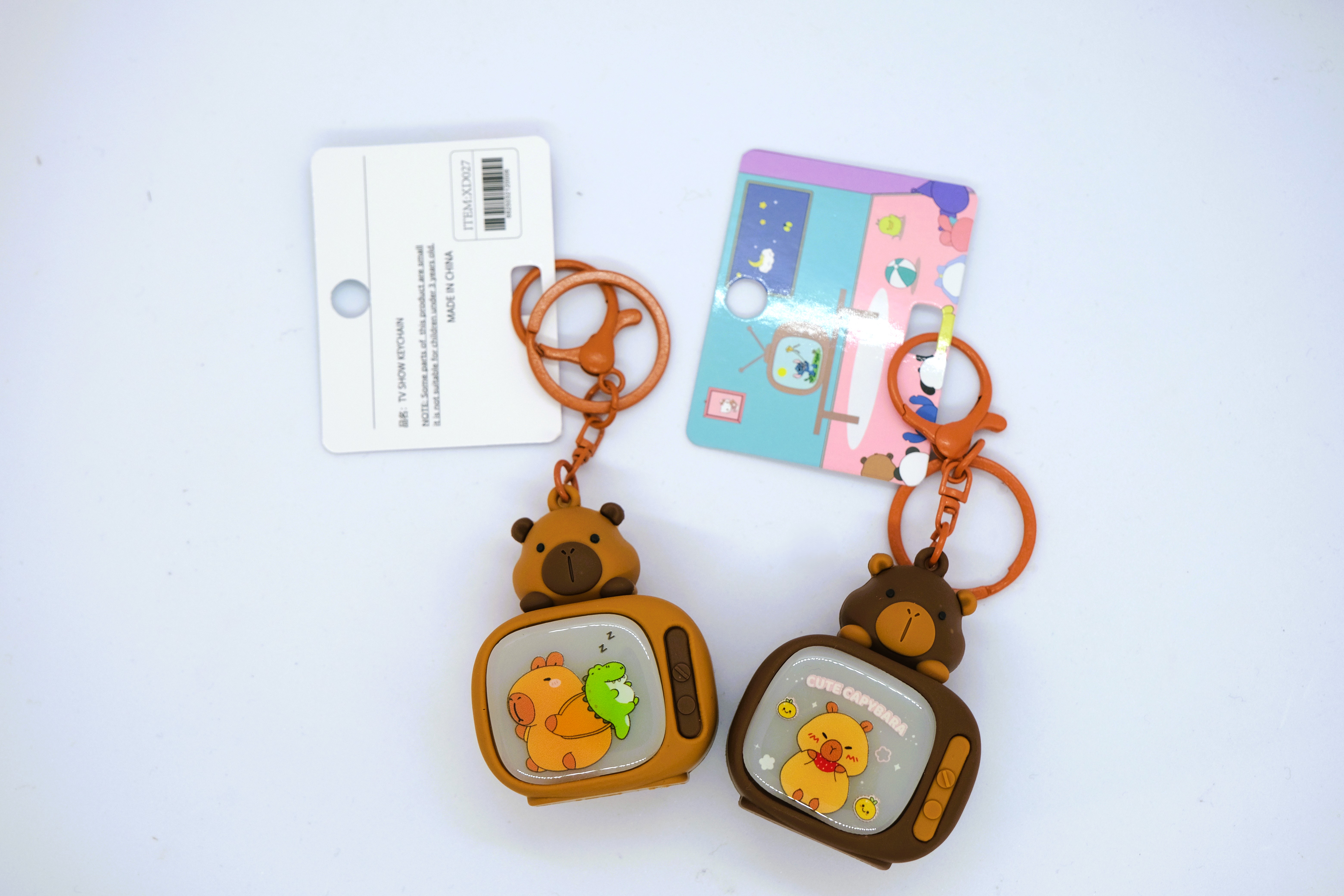 CAPİBARA TV IŞIKLI ANAHTARLIK